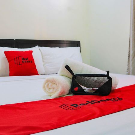 Reddoorz Plus @ Mabolo Cebu Εξωτερικό φωτογραφία