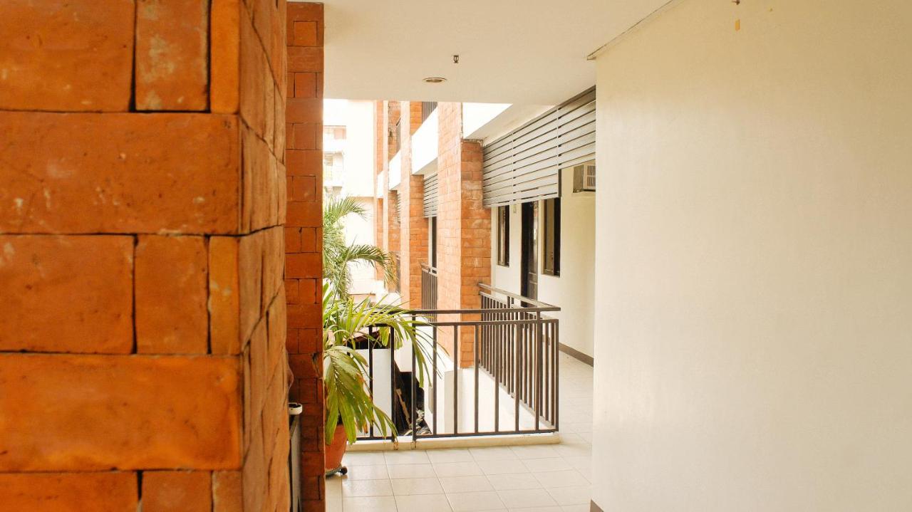 Reddoorz Plus @ Mabolo Cebu Εξωτερικό φωτογραφία