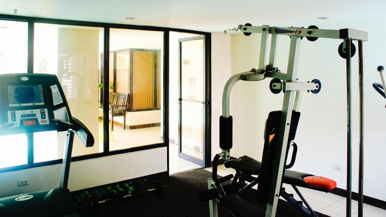 Reddoorz Plus @ Mabolo Cebu Εξωτερικό φωτογραφία
